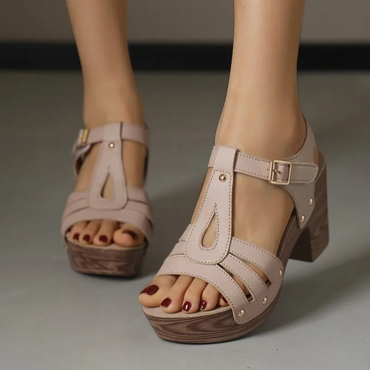 Vittoria Platform Sandal