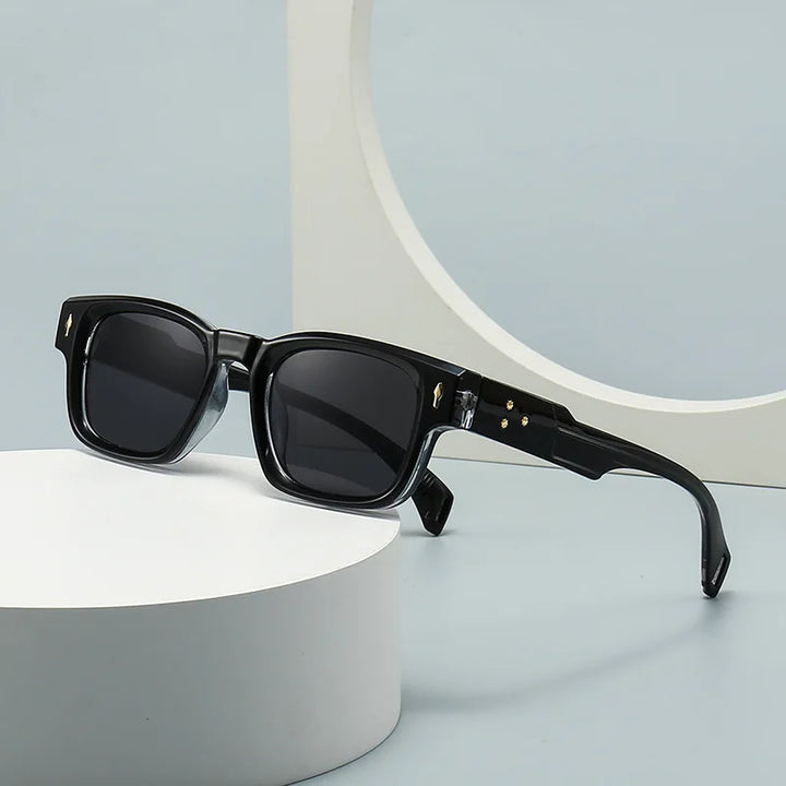 Lezzi Square Sunglasses